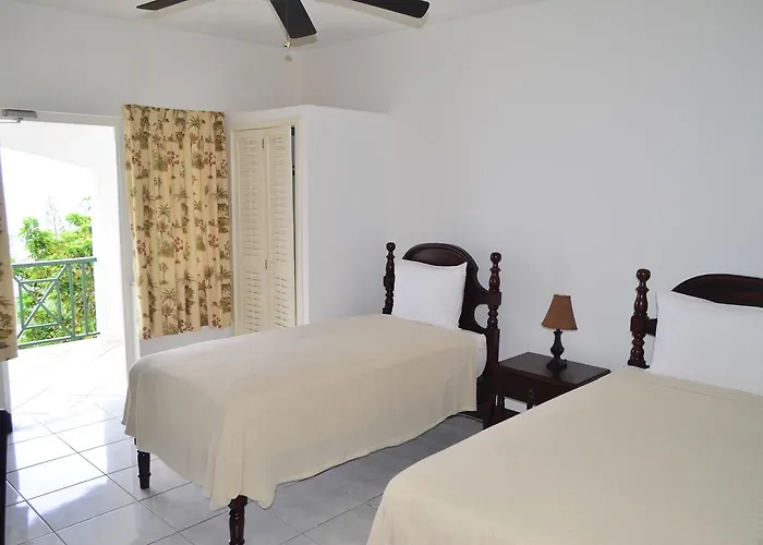 Bed and breakfast Pink Rock 4*