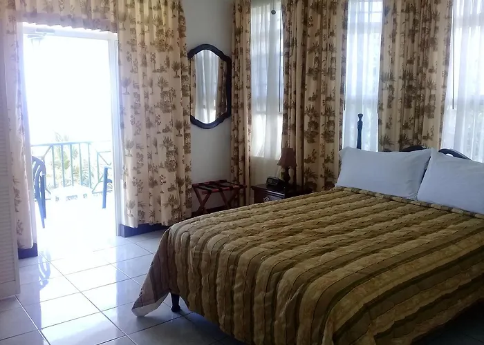 Bed and breakfast Pink Rock 4*